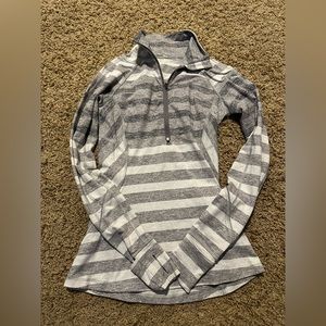 Lululemon 1/2 zip long sleeve